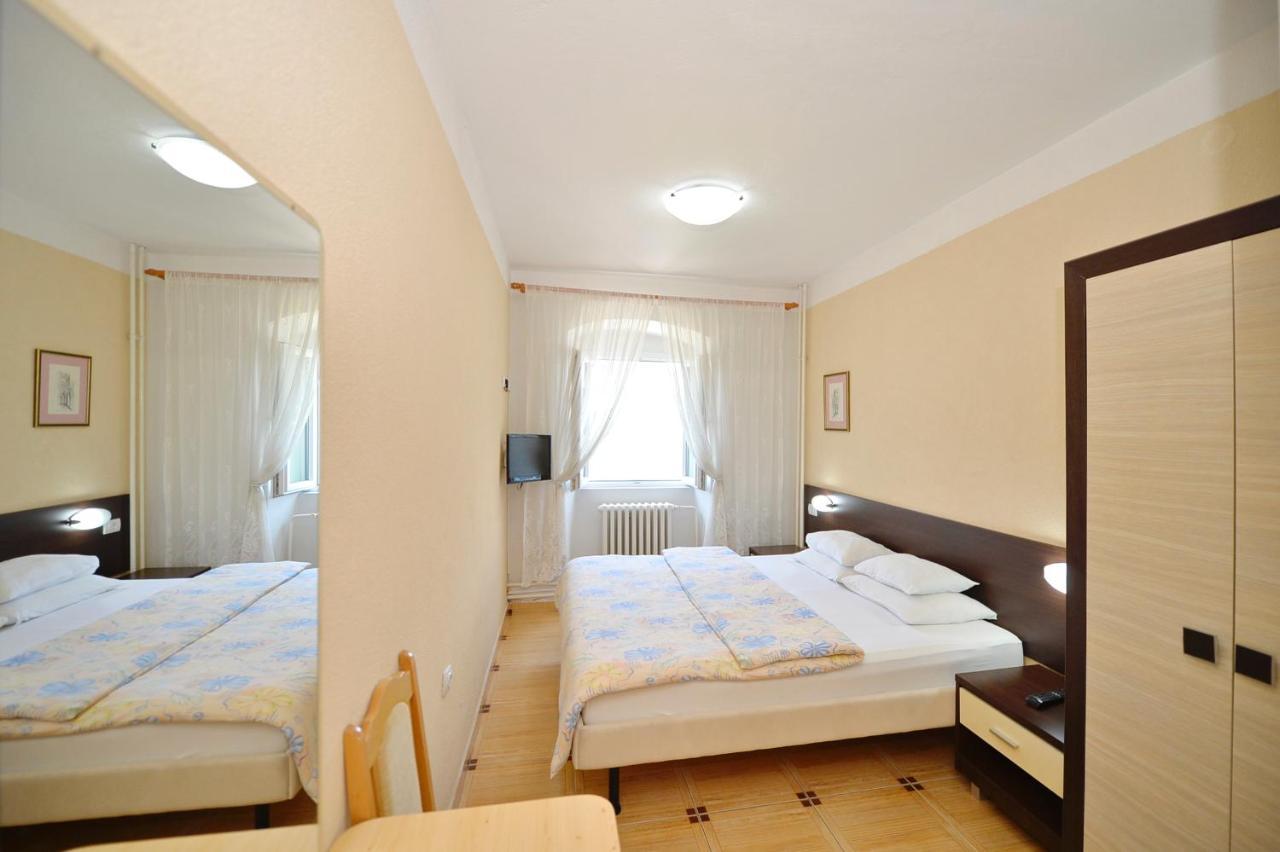 Hotel Pana-Eustahije 253 Kotor Zewnętrze zdjęcie