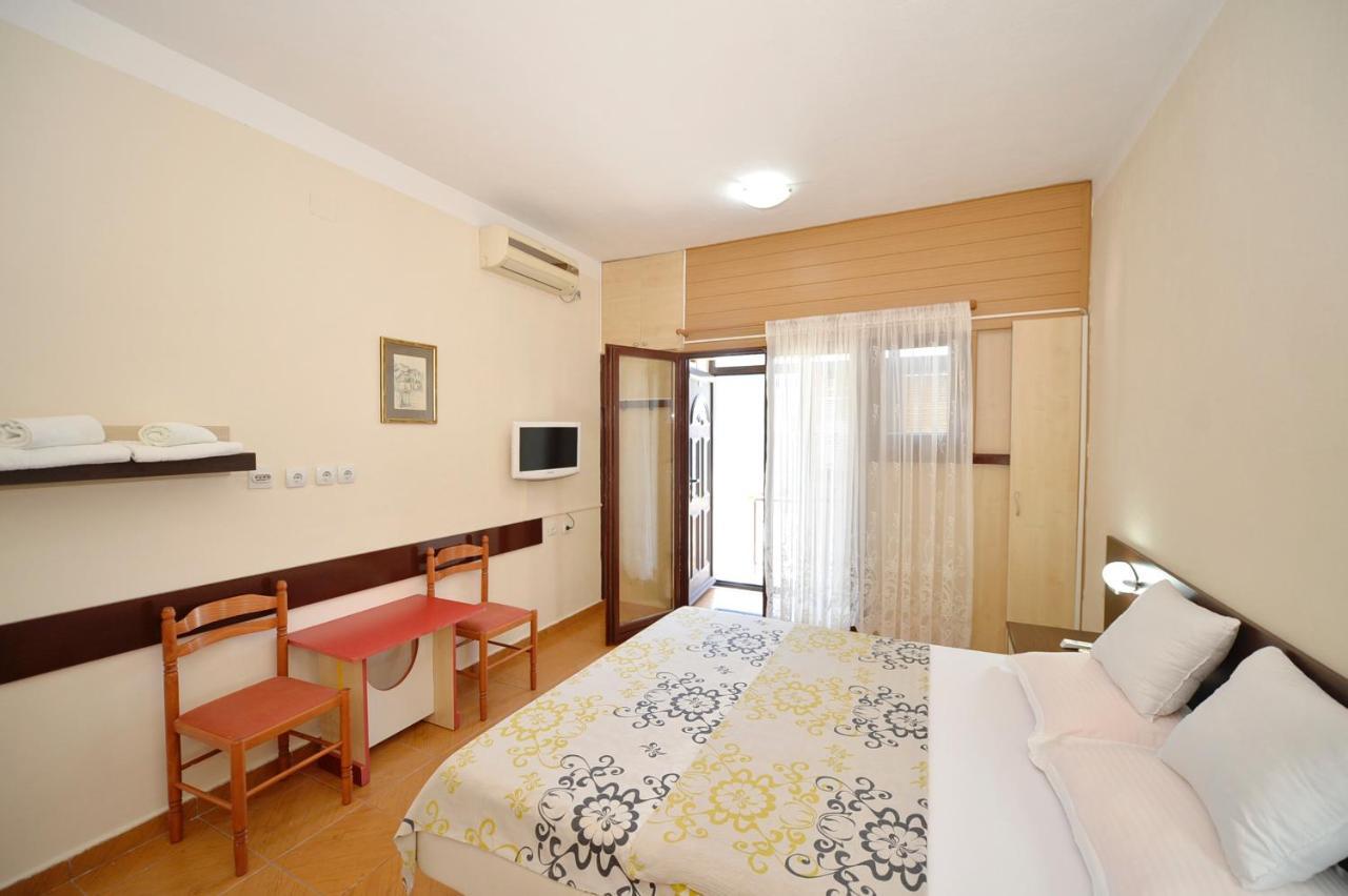 Hotel Pana-Eustahije 253 Kotor Zewnętrze zdjęcie