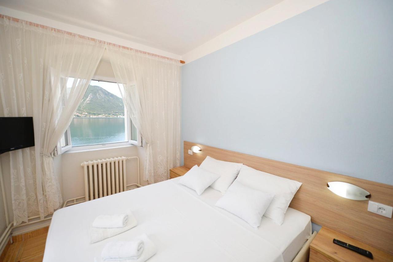 Hotel Pana-Eustahije 253 Kotor Zewnętrze zdjęcie